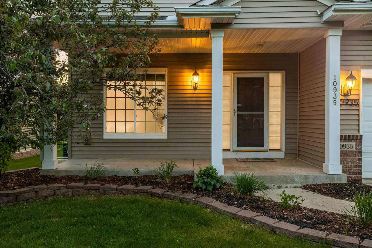 10935A Eagle View Place - Photo 2 of 49