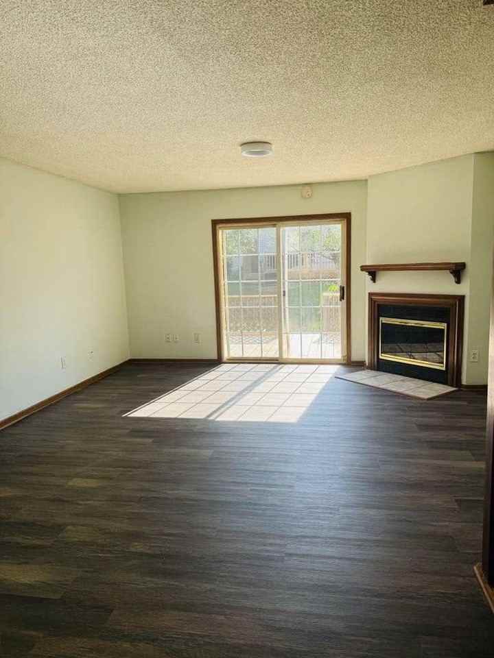 170 Hawkins Lane - Photo 3 of 12