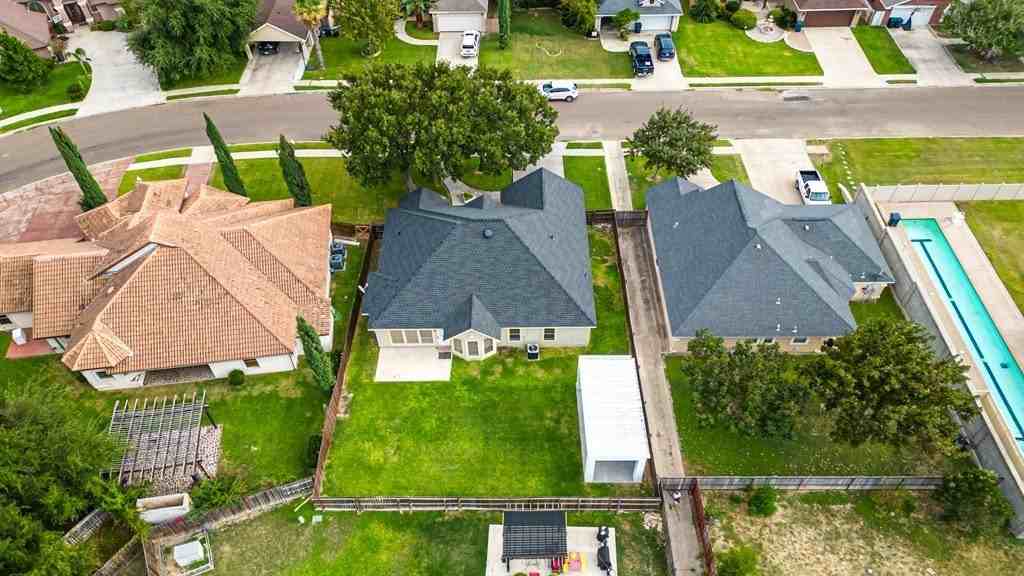 1467 Rock Hill Dr - Photo 3 of 31