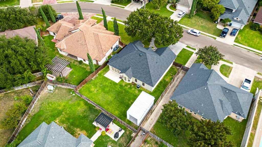 1467 Rock Hill Dr - Photo 4 of 31