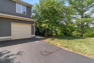 22 Mission Hills Rd - Photo 1 of 1