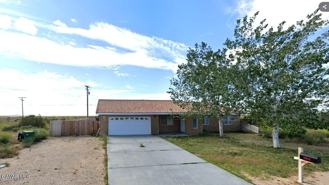 10648 Peach Ave - Photo 1 of 1