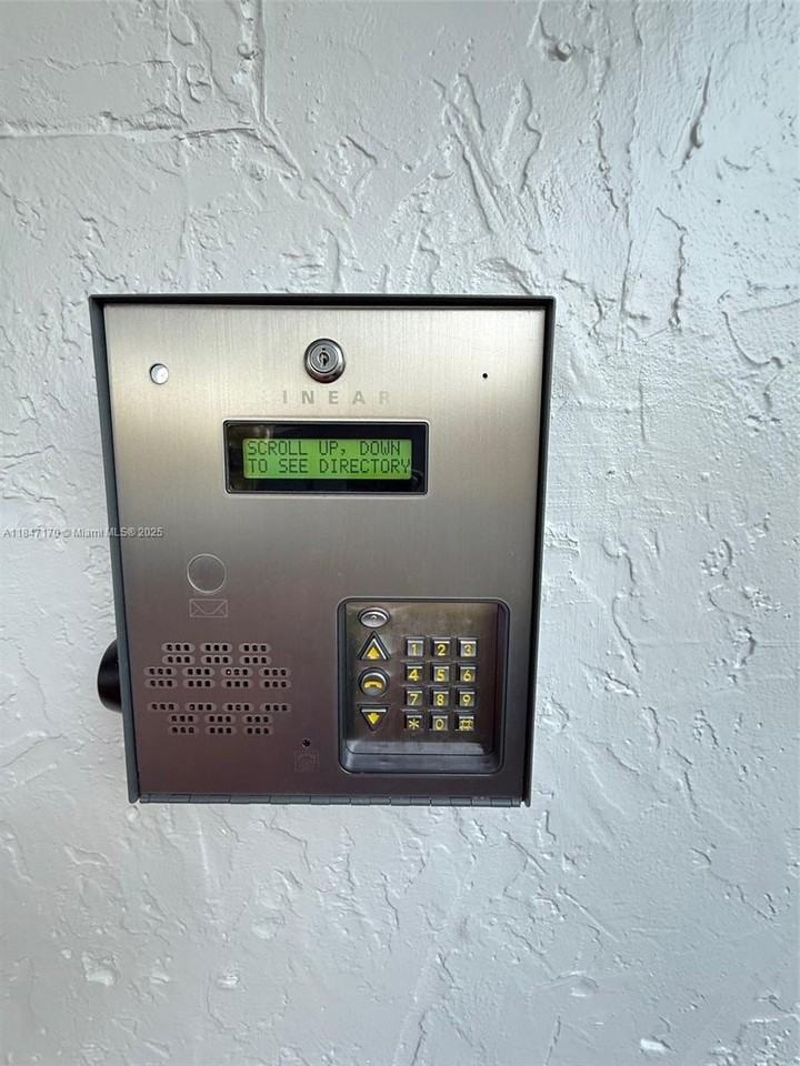 5900 Southwest 127th Avenue #3320 - Photo 4 of 31