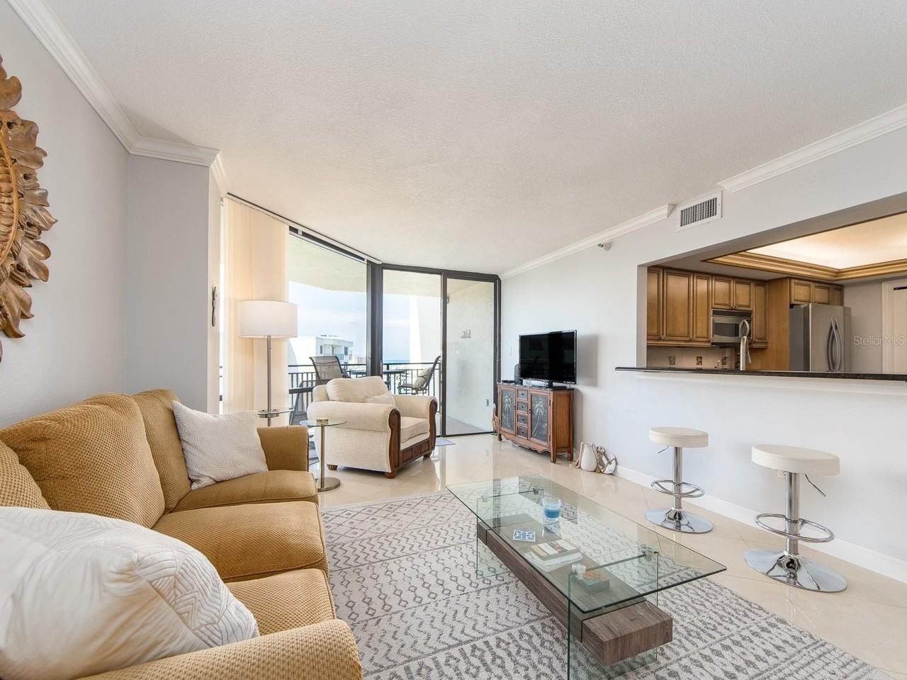 690 Island Way #1011 - Photo 4 of 28