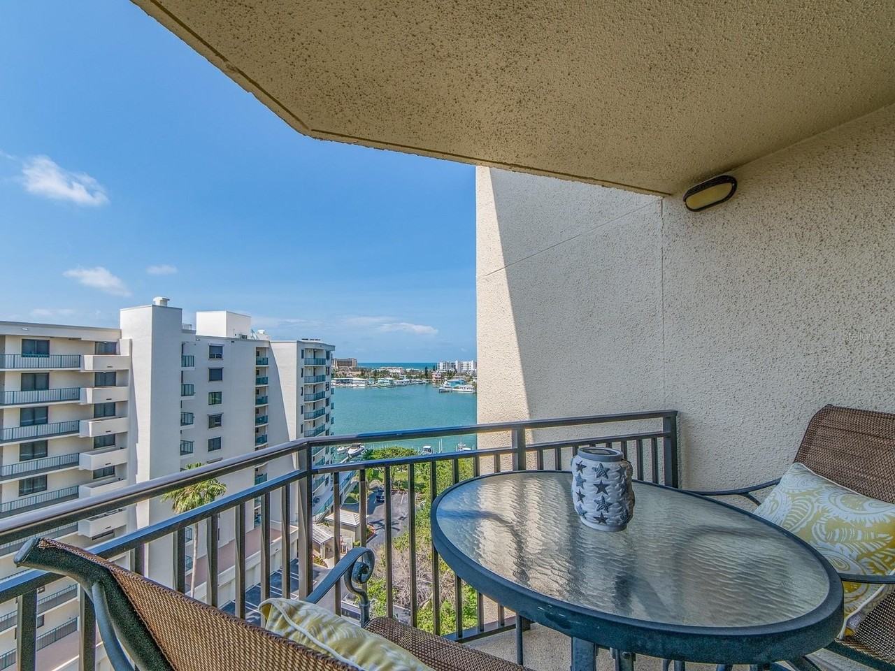 690 Island Way #1011 - Photo 6 of 28