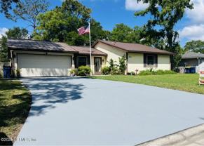 2046 Broad Oak Dr - Photo 1 of 1
