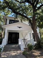 featured image of 804 W Hickory St