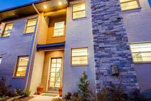 featured image of 3823 Greenville Ave