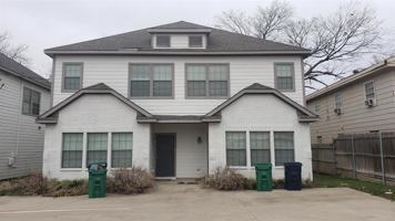 featured image of 2418 W Prairie St #1