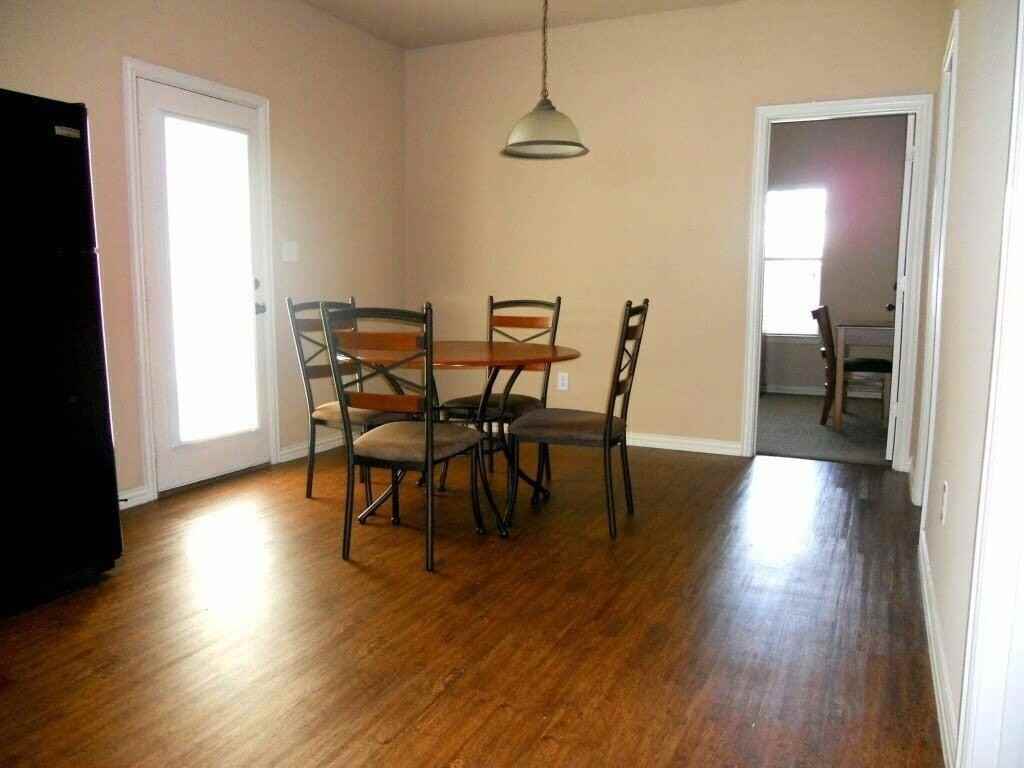 2418 W Prairie St #1 - Photo 3 of 11