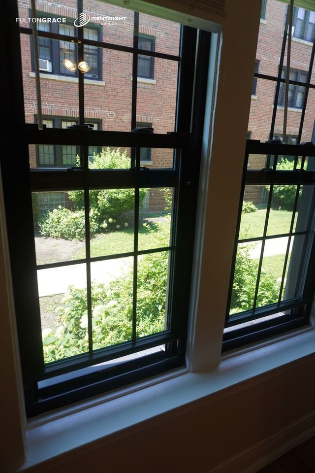 5018 N Lincoln Ave #A2 - Photo 5 of 7