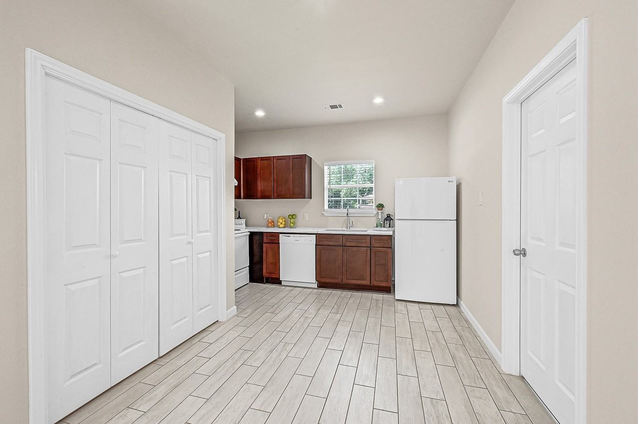 20603 Marilyn Ln - Photo 6 of 18