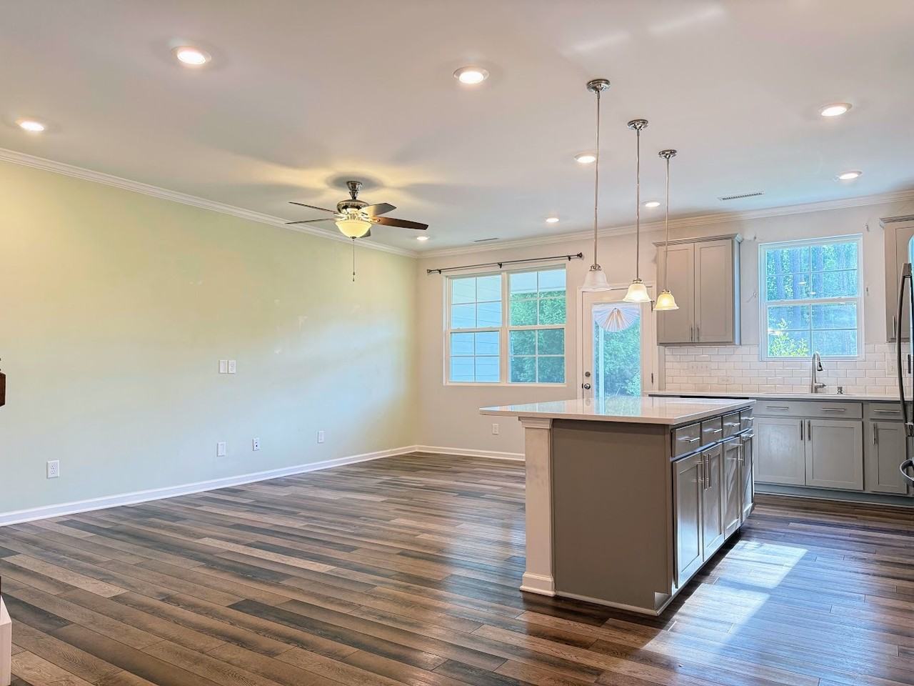147 Hunston Dr - Photo 5 of 15