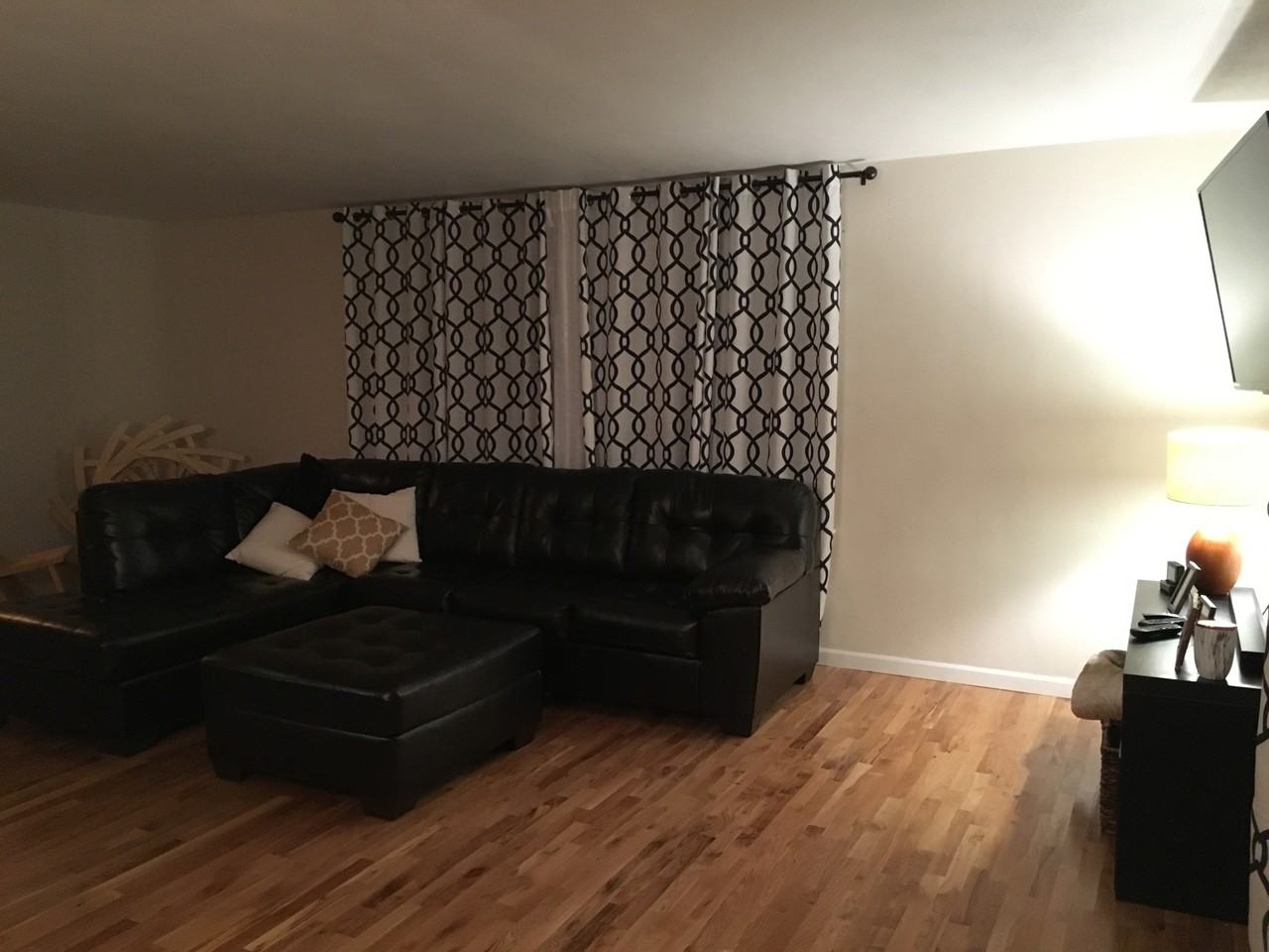 916 Grand Blvd - Photo 4 of 18