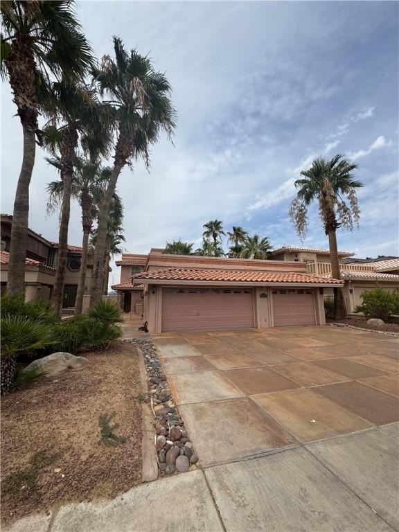10641 S River Terrace Dr - Photo 2 of 43