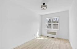 103 N 10th St - Photo 2 of 4