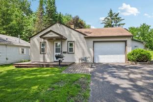 4244 Stinson Blvd Ne - Photo 1 of 1