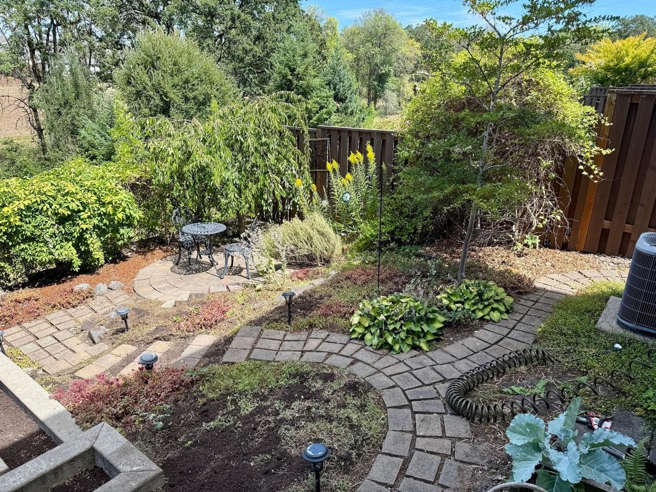 16465 Nw Canton St - Photo 2 of 20