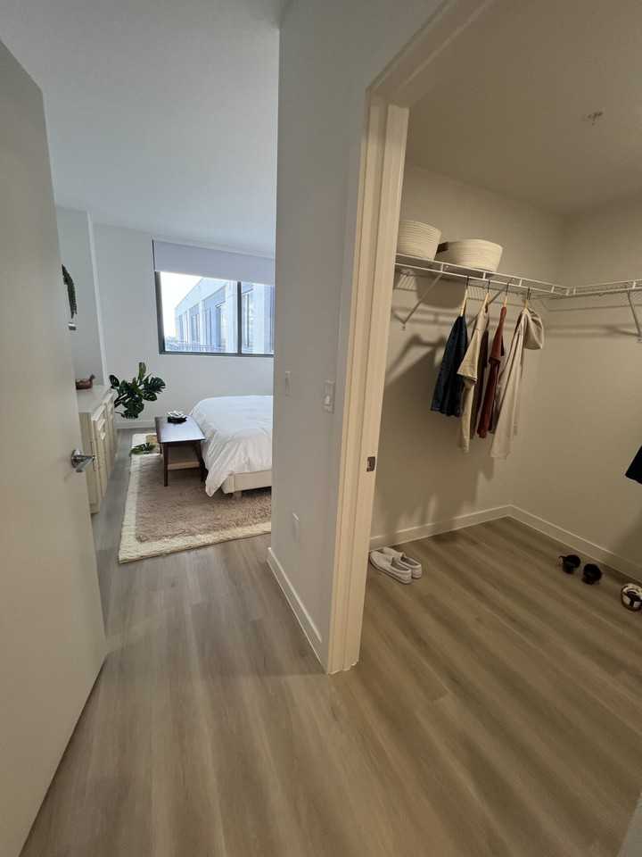 4015 Nw 9th St #239 - Photo 5 of 8