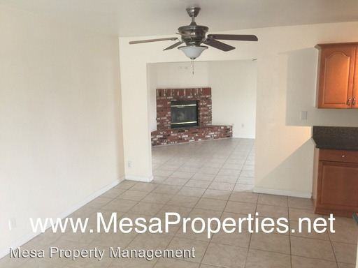 12527 Reed Ave - Photo 3 of 14