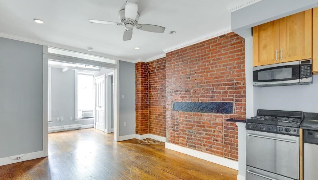 Avenue B #3C - Photo 4 of 8