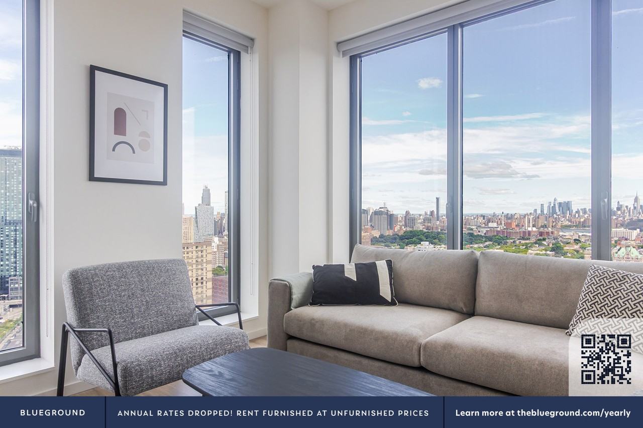 545 Vanderbilt Avenue - Photo 4 of 50