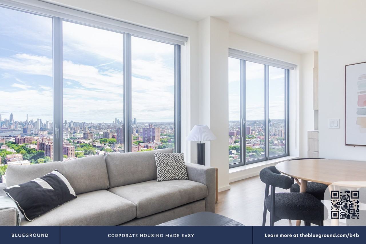 545 Vanderbilt Avenue - Photo 6 of 50