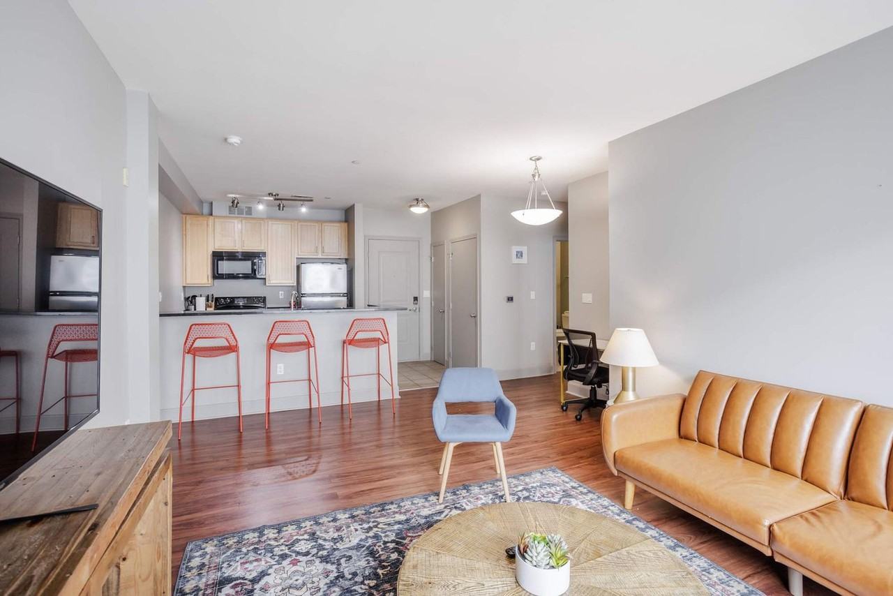 121 East Freedom Way #1257387P - Photo 3 of 23