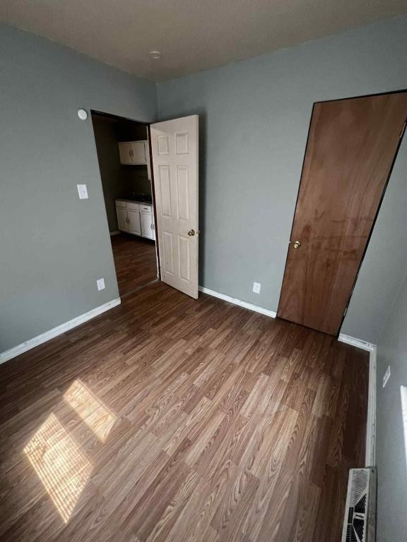 2700 Jefferson St - Photo 5 of 15