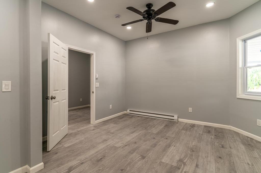 56 S Welles St - Photo 7 of 17