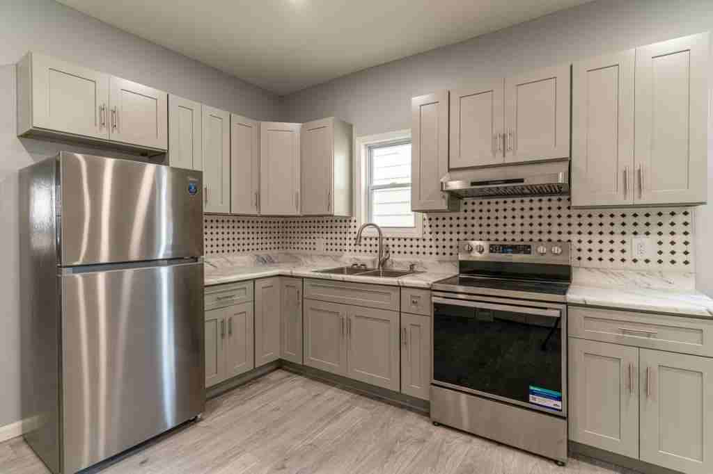 56 South Welles Street - Photo 5 of 16