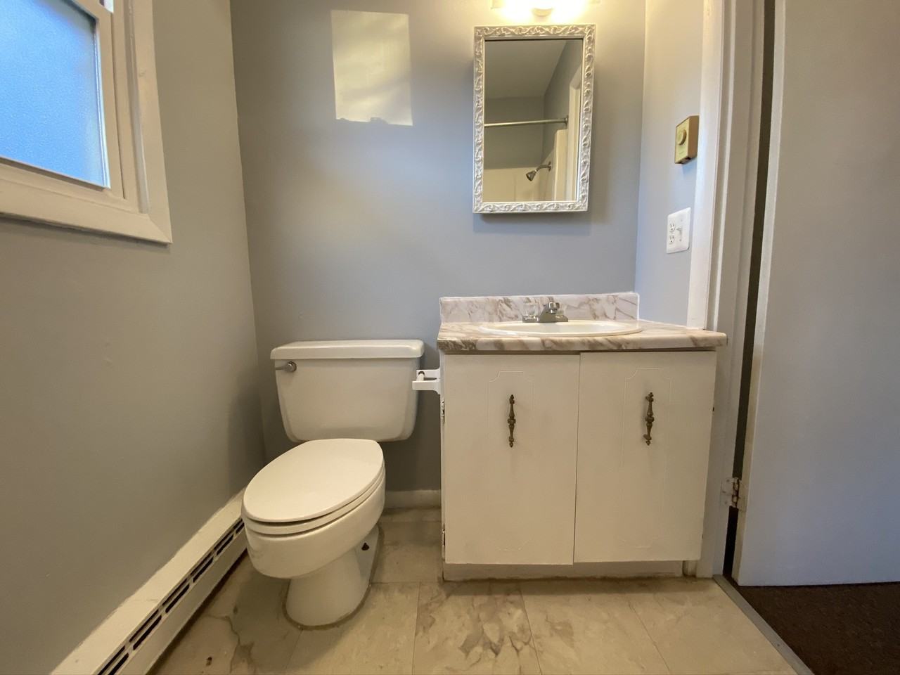 810 Virginia Ave #810 - Photo 2 of 20