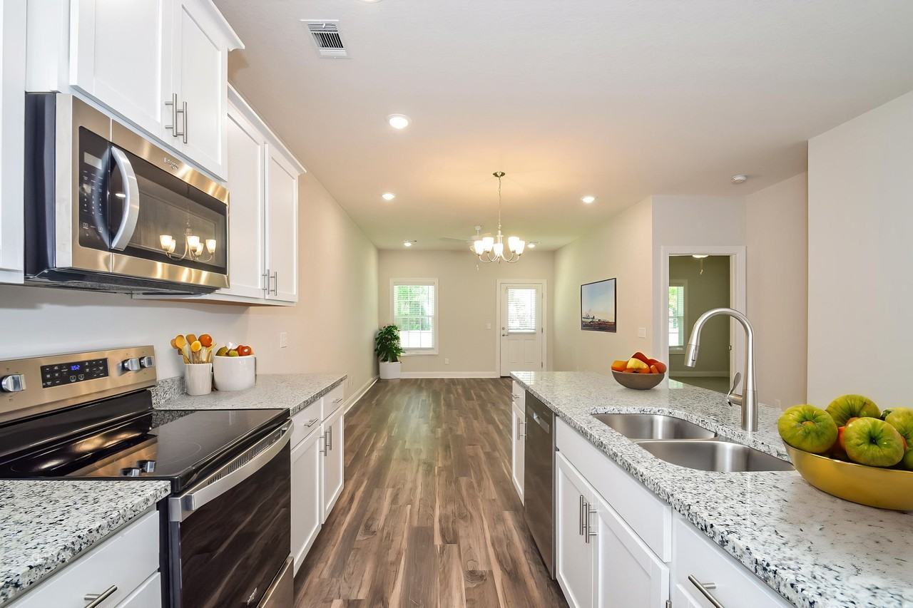 1125 Walker Point Way - Photo 2 of 45