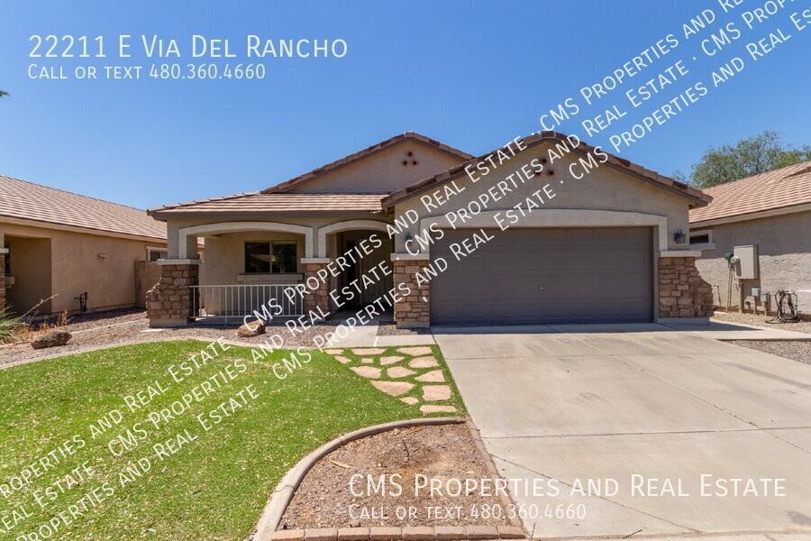 22211 E Via Del Rancho - Photo 2 of 37