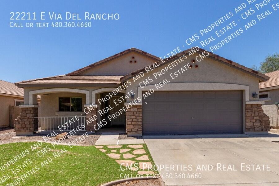 22211 E Via Del Rancho - Photo 3 of 37