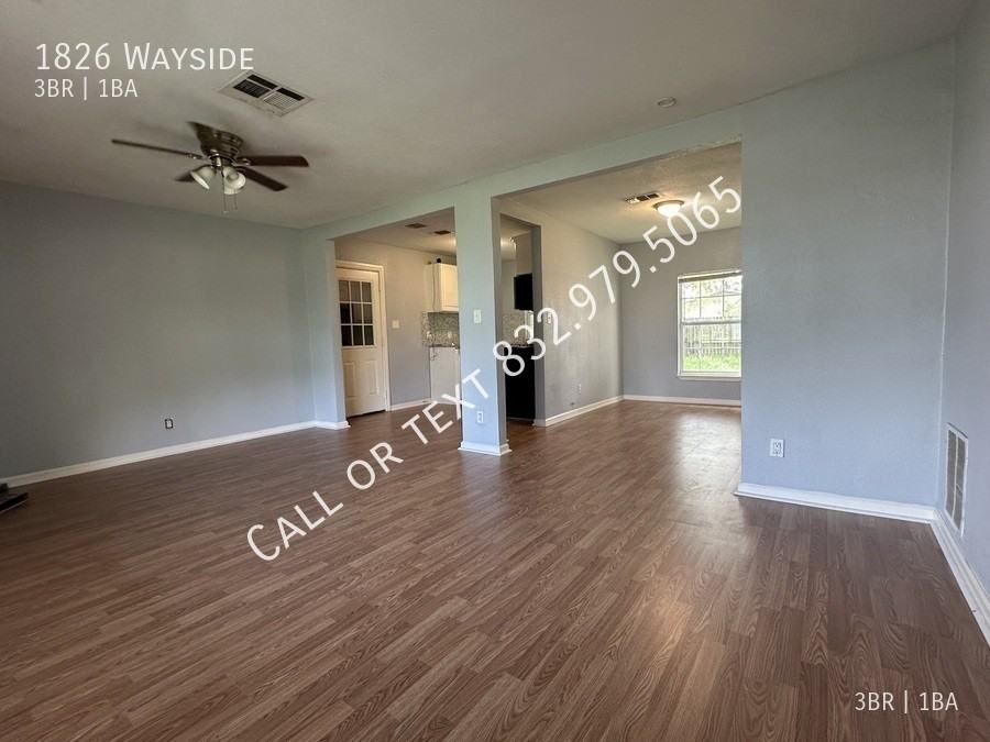 1826 Wayside Dr - Photo 2 of 8
