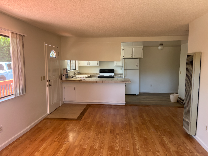 345 Sky Oaks Dr #347 - Photo 3 of 8