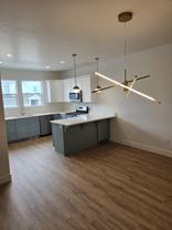 1561 W Skyline Dr - Photo 1 of 1