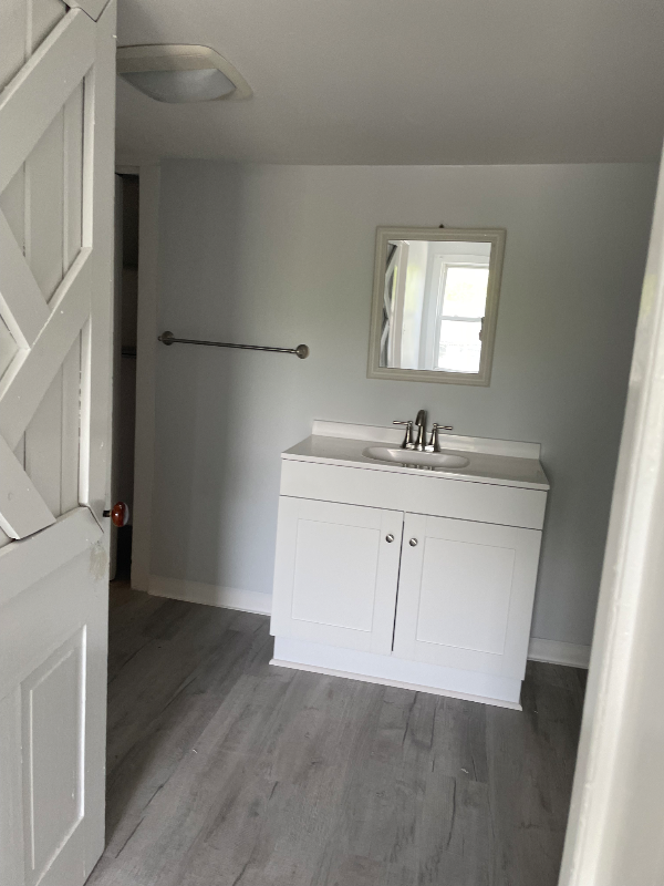 371 Pittstown Rd - Photo 2 of 5