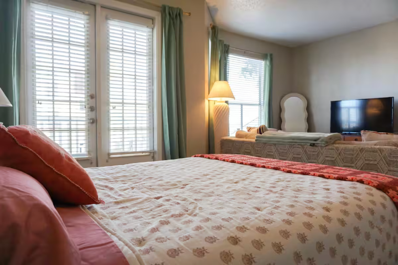 14721 Whitecap Blvd - Photo 2 of 20