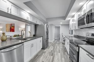 featured image of 2255 Lindell Boulevard #4103
