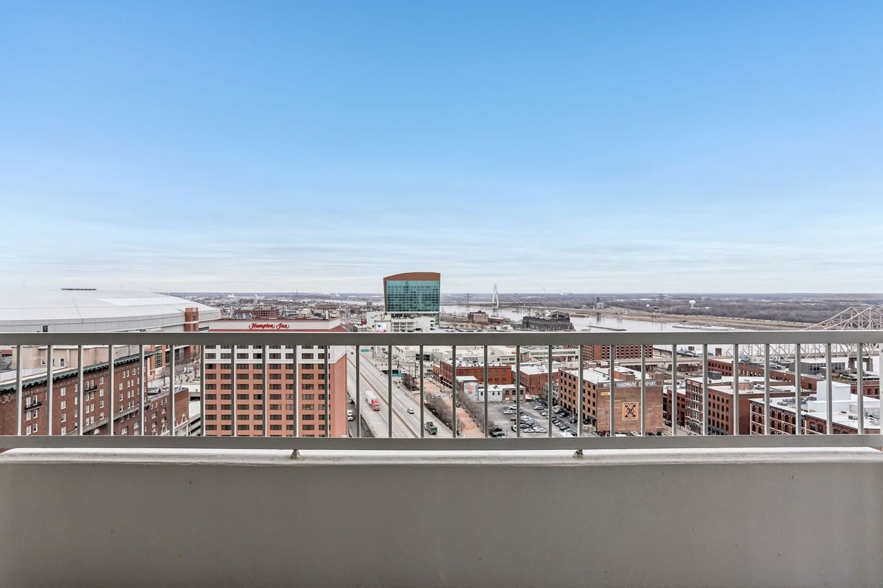 The Gentry's Landing - Photo 7 of 100