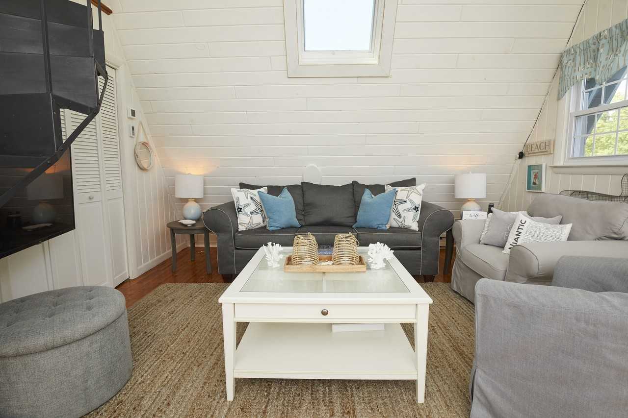 68 S Edgewood Rd #NA - Photo 2 of 13