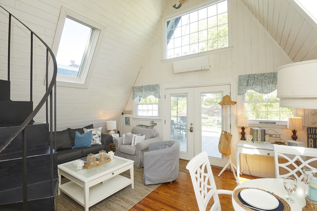 68 S Edgewood Rd #NA - Photo 3 of 13