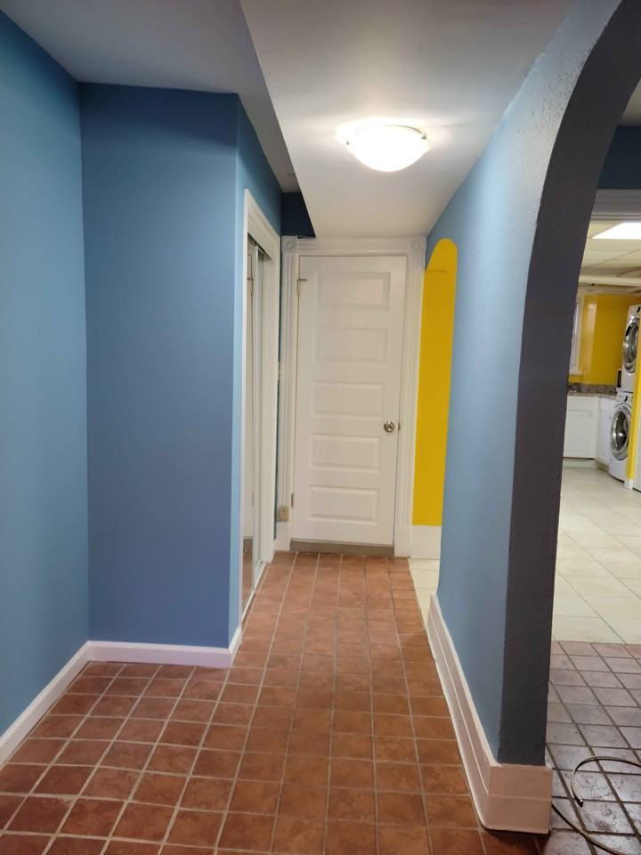 1833 Vermont Ave Nw #NA - Photo 5 of 11