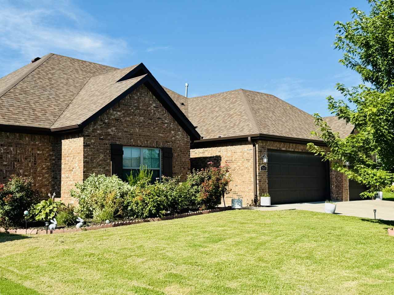 2503 Sw Tupelo Ave #NA - Photo 2 of 22