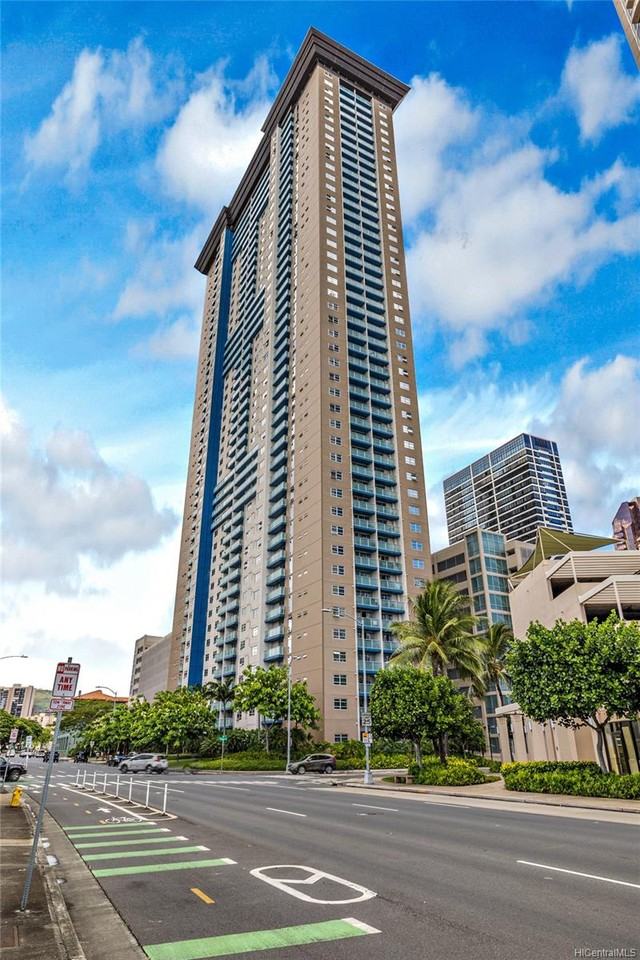 801 South St #1826