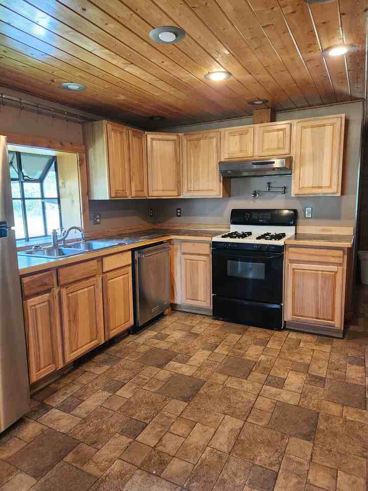 3788 Lost Creek Rd #NA - Photo 3 of 10