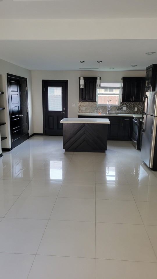 1212 Whiteoak Dr #2 - Photo 7 of 24