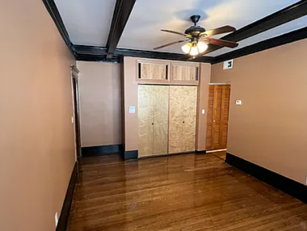 6408 South Harvard Avenue #2R - Photo 4 of 10